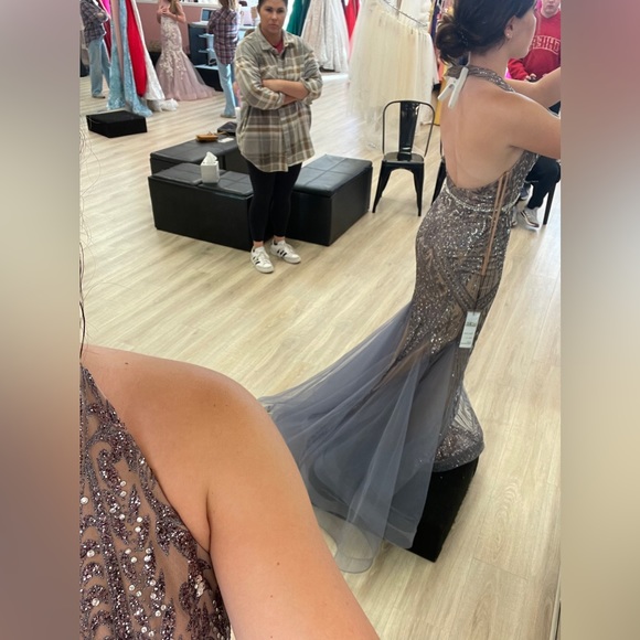 Clarisse Prom Dress -Size 6(Fits like a 4) - Picture 3 of 6